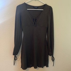 Dark Green Long Sleeve Dress